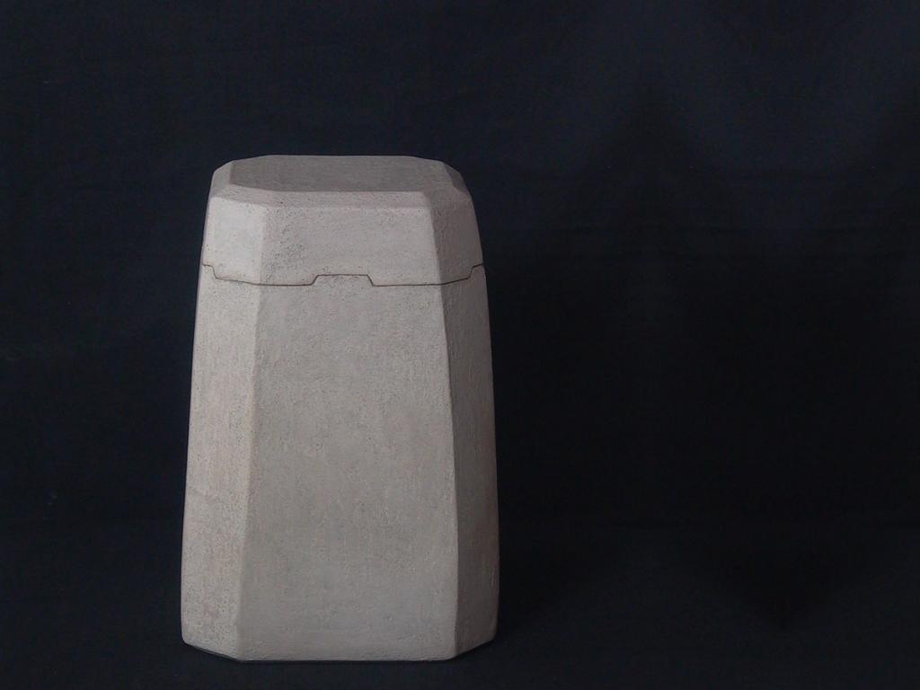 urn, concrete finish